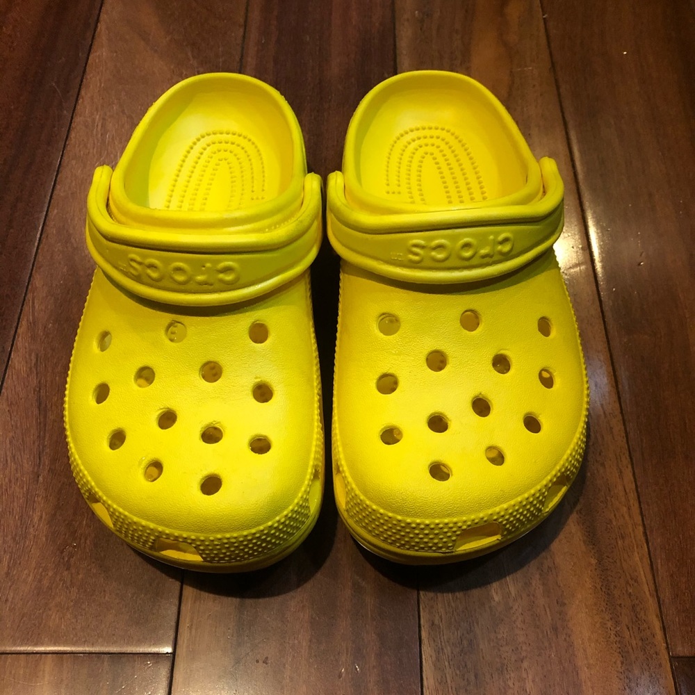 yellow women crocs
